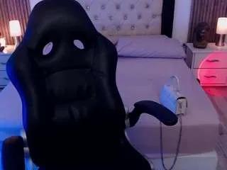 Offline zoe-jones13 on CamSoda