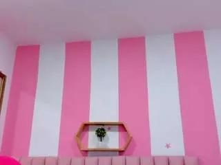 Freechat zoe-maria on CamSoda