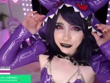 Freechat crimsonkitten on Chaturbate
