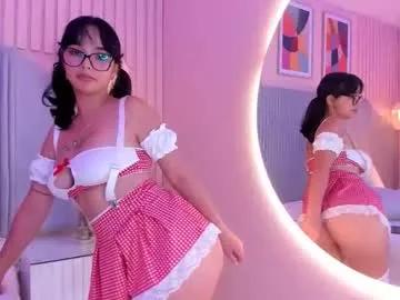 Freechat little_vel on Chaturbate