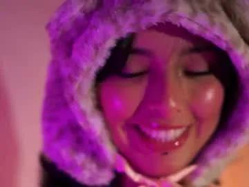 Freechat little_vel on Chaturbate