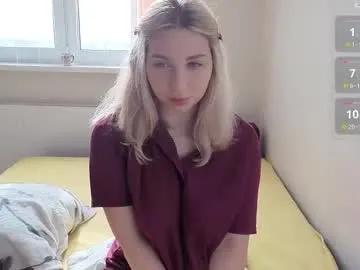 lollove24 — #bigass #bigtits #cute #18 #young blowjob + naked [1272 tokens remaining]