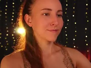 Freechat lynn_feline on Chaturbate