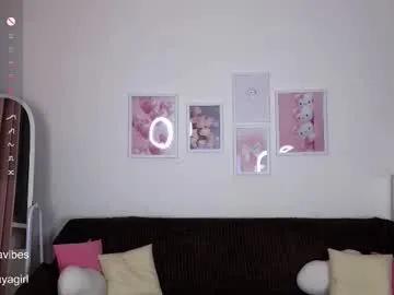 Chaturbate maya_blonde18 is Freechat maya_blonde18 — Wanna play with temptation?  - Goal is : put my hand in panties #new #teen #18 #shy #curvy