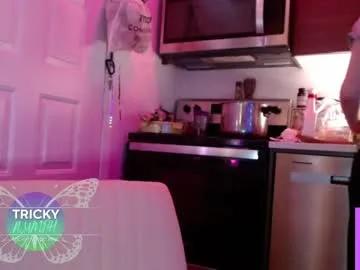 Freechat tricky_nymph on Chaturbate