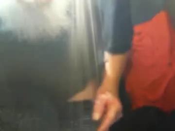 Freechat yellowsnakes on Chaturbate