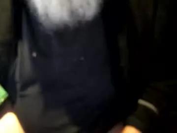 Freechat yellowsnakes on Chaturbate