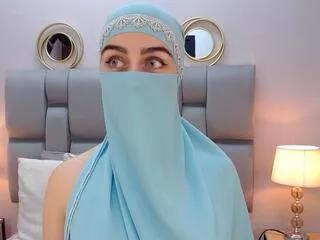 Offline aliah_manzur on Flirt4Free