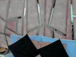 Offline alix_martin on Flirt4Free