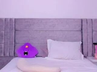 Offline ariana_gilmore on Flirt4Free