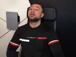 Offline big_zacky on Flirt4Free