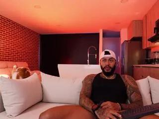 Offline blaze_b on Flirt4Free