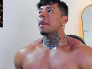 Offline bramdon_smith on Flirt4Free