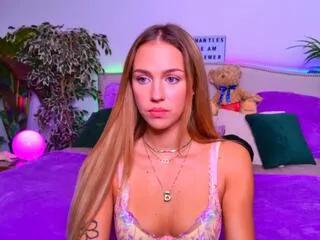 Away chantall_reynolds on Flirt4Free