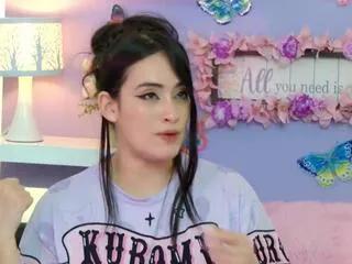 Offline chloe_rem on Flirt4Free