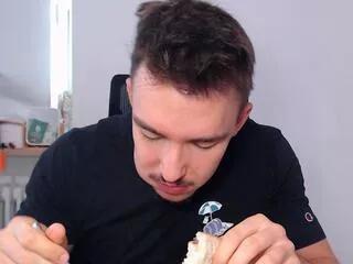 Offline craig_kane on Flirt4Free