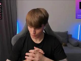 Offline curtis_crew on Flirt4Free