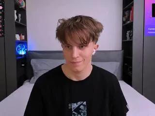 Offline curtis_crew on Flirt4Free