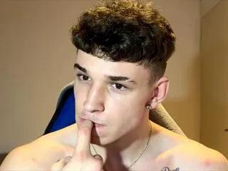 Offline danny_cuomo on Flirt4Free
