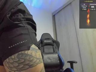 Offline dave_max on Flirt4Free