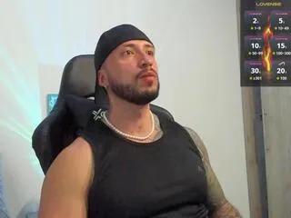 Offline dave_max on Flirt4Free