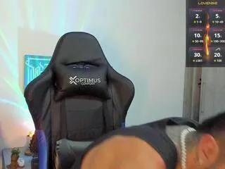 Offline dave_max on Flirt4Free