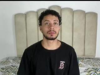 Offline dylan_athens on Flirt4Free