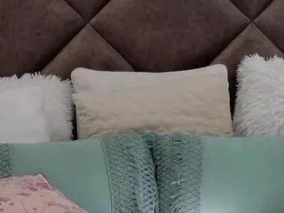 Offline jaqueline_merlot on Flirt4Free