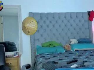 Offline jhon_connor on Flirt4Free