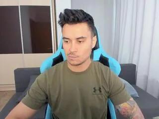 Freechat johnny_hope on Flirt4Free