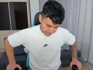 Freechat johnny_hope on Flirt4Free