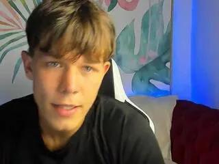 Freechat johnny_october on Flirt4Free