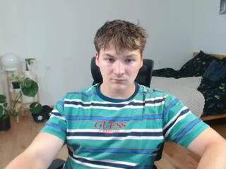 Offline josh_waller on Flirt4Free