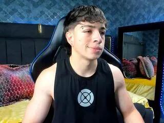 Offline justin_jonnes on Flirt4Free