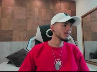 Freechat ken_mcqeen on Flirt4Free