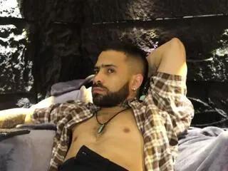 leo_diaz — Freechat on Flirt4Free