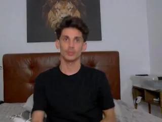 Offline leon_lovett on Flirt4Free