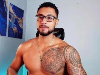 liiam_garcia on Flirt4Free 