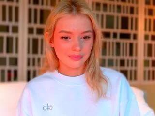 lily_rooney on Flirt4Free 