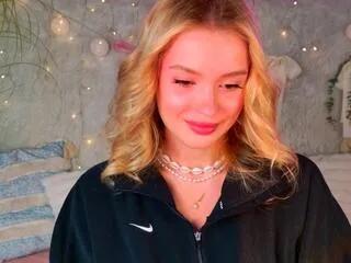 lily_rooney on Flirt4Free 