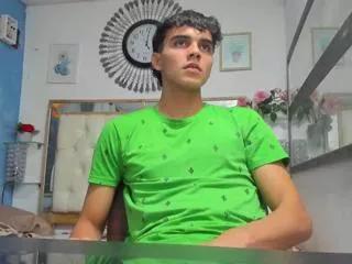 Offline luis_cardona on Flirt4Free