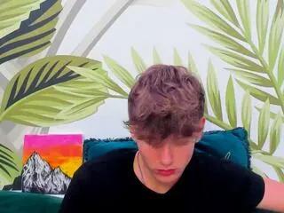 Offline matthew_bieber on Flirt4Free