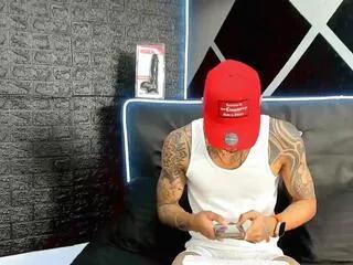 Freechat maximiliano_caceres on Flirt4Free