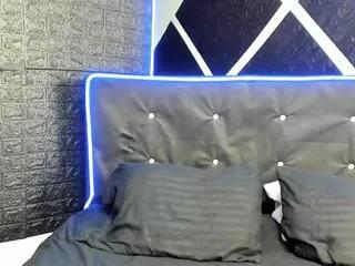 Freechat maximiliano_caceres on Flirt4Free