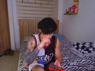 Offline morthy_d on Flirt4Free