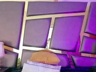 Offline nicole_esposito on Flirt4Free