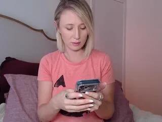 Offline olive_ray on Flirt4Free