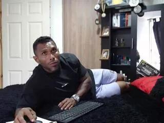 Offline patrick_tyson on Flirt4Free