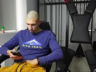 Offline ryan_dozer on Flirt4Free