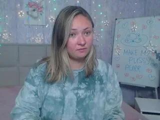 Freechat sally_verda on Flirt4Free